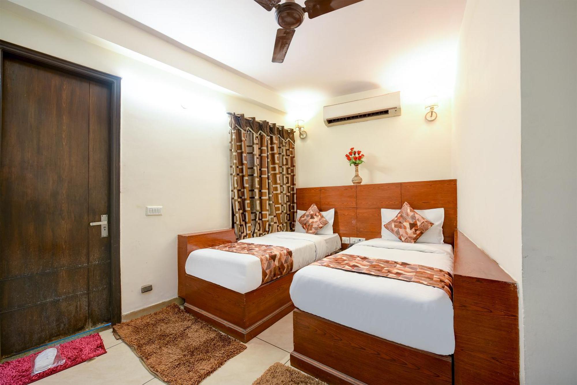 ניו דלהי Hotel Le Grand - Walk-In From Rk Ashram Metro Station מראה חיצוני תמונה