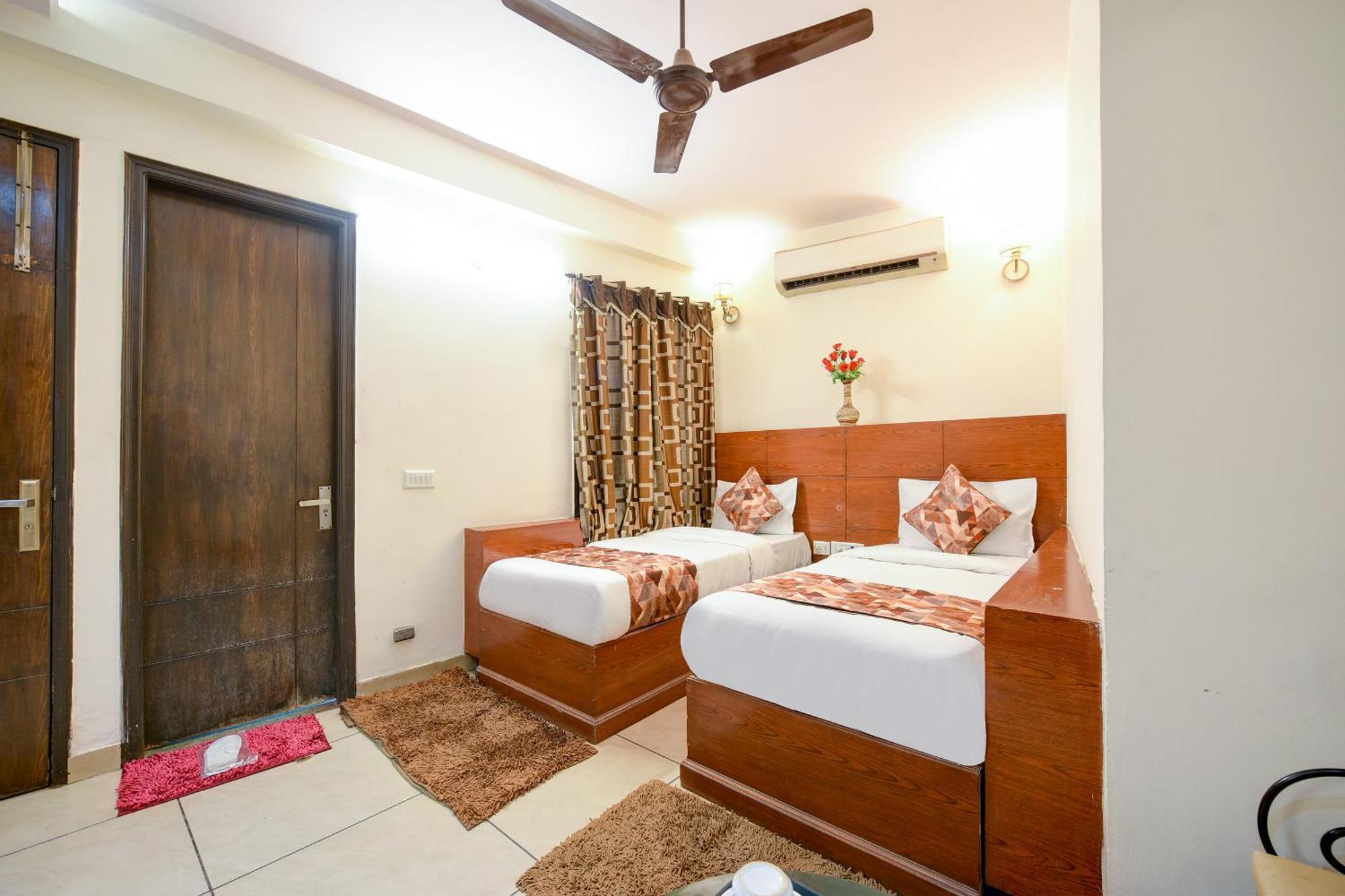 ניו דלהי Hotel Le Grand - Walk-In From Rk Ashram Metro Station מראה חיצוני תמונה